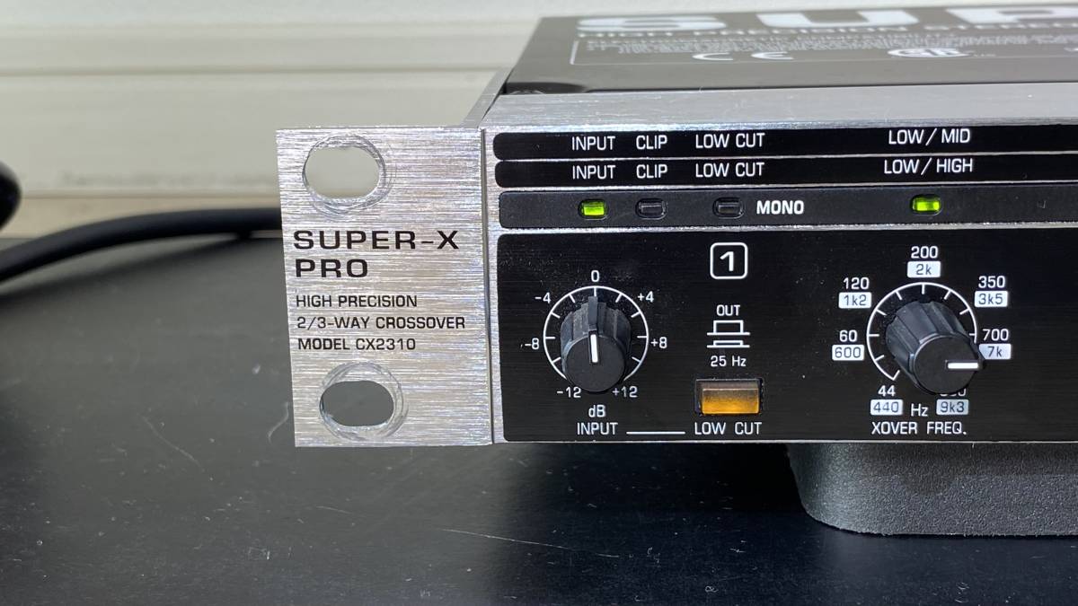 BEHRINGER CX2310 V2 SUPER-X PRO ベリンガー チャンネルディバイダー