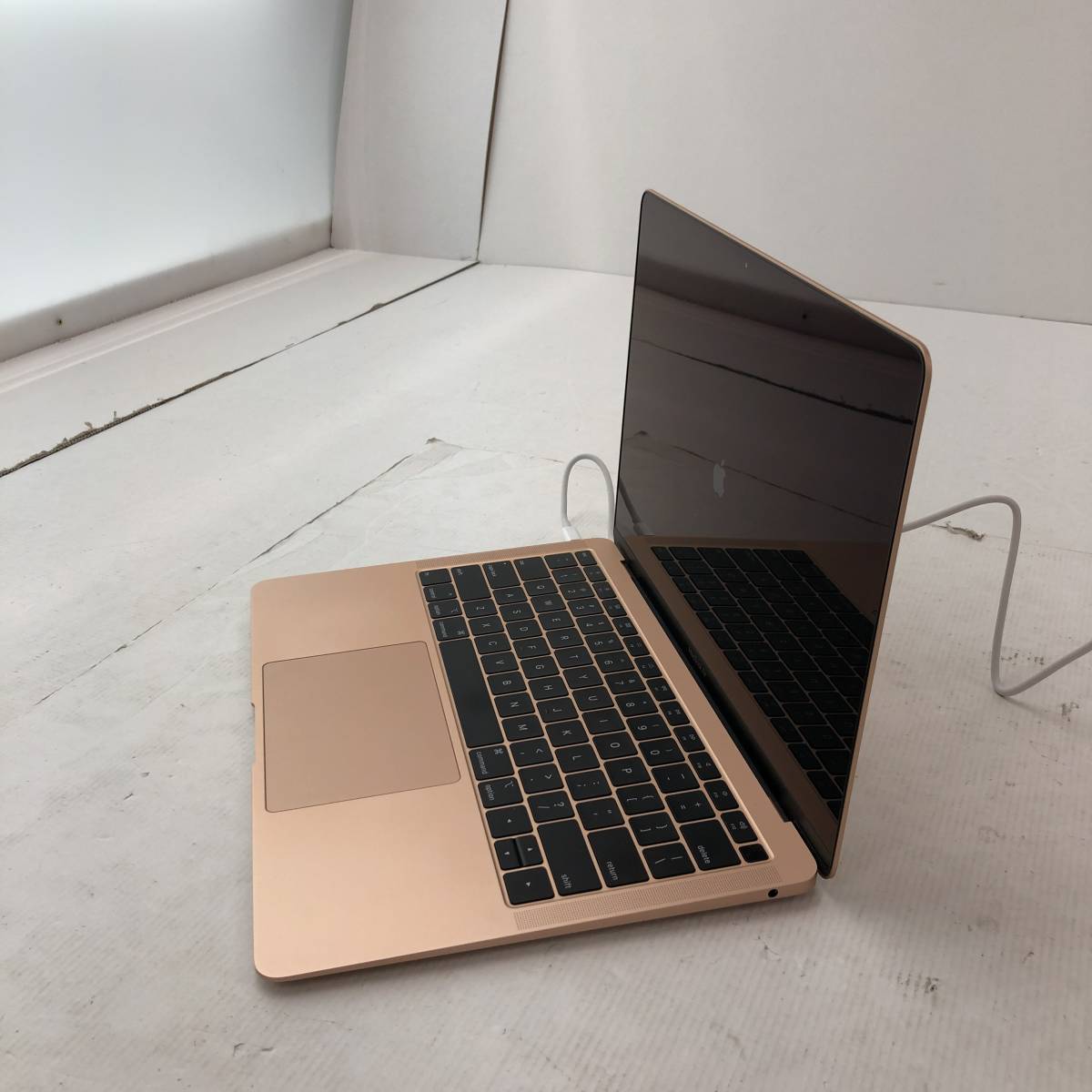 1円～】Apple MacBook Air 13インチ ゴールド 2018 A1932 Core i5 8GB