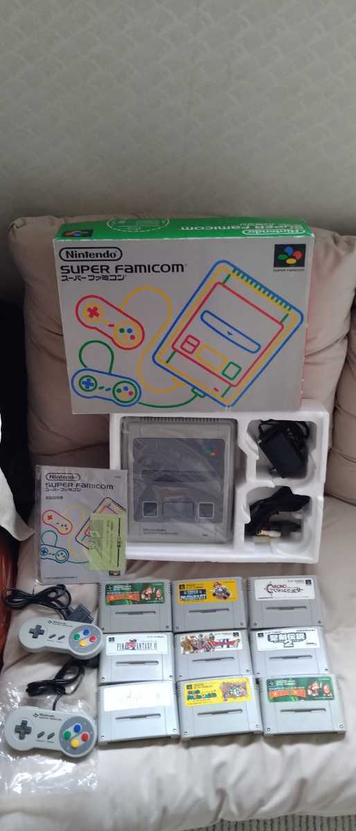 美品 任天堂 スーパーファミコン ソフト付き スーパーファミコン