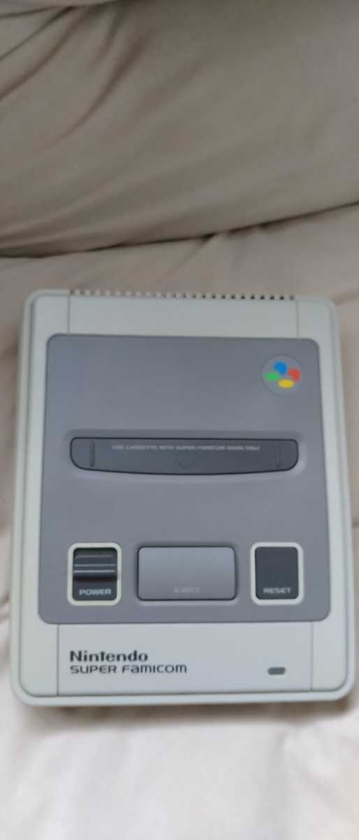 美品 任天堂 スーパーファミコン ソフト付き スーパーファミコン
