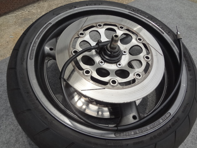 ♪スズキ GSX-R1100 GV73 純正フロントホイール一式 当時物 2026年最新