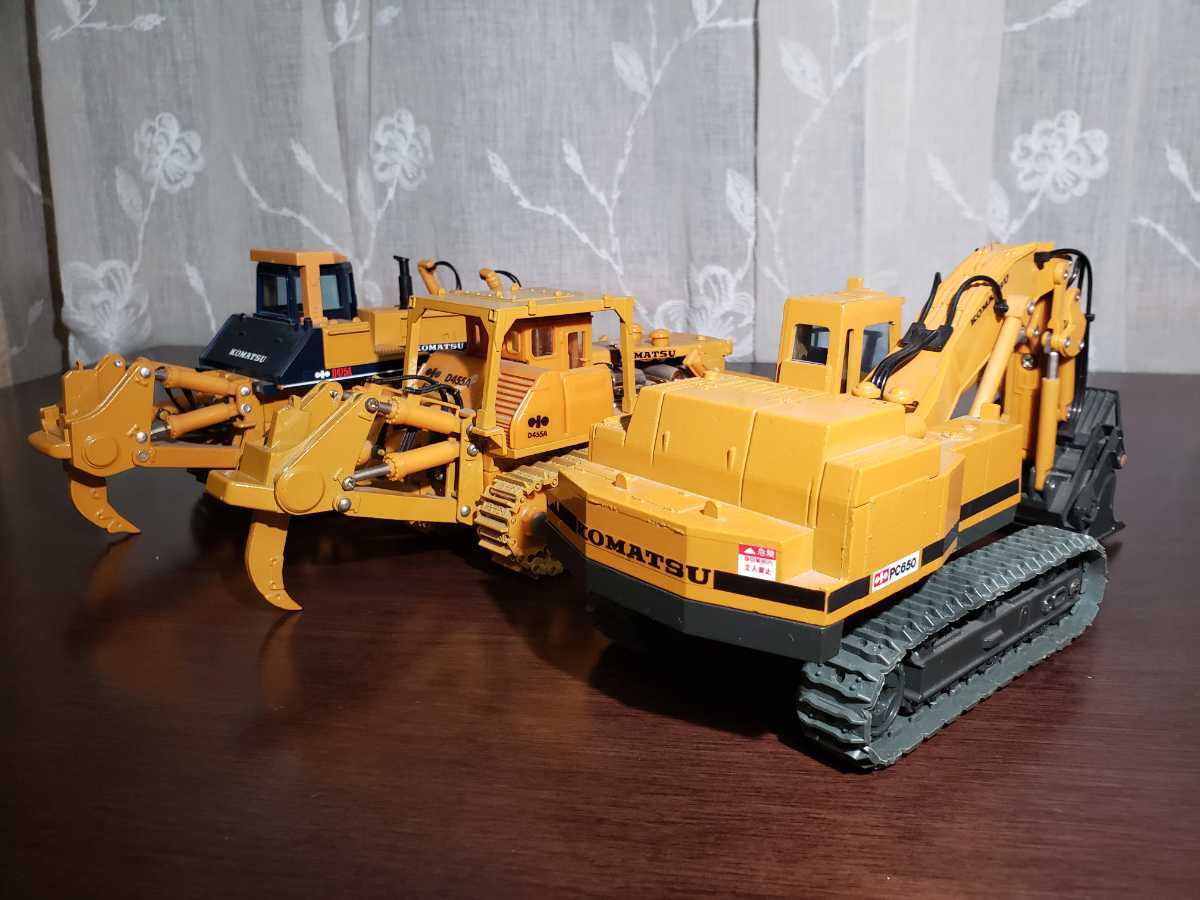 Komatsu PC650 KOMATSU D475A-5 - Dozer Crawler 美品 | メルカリ 日本 