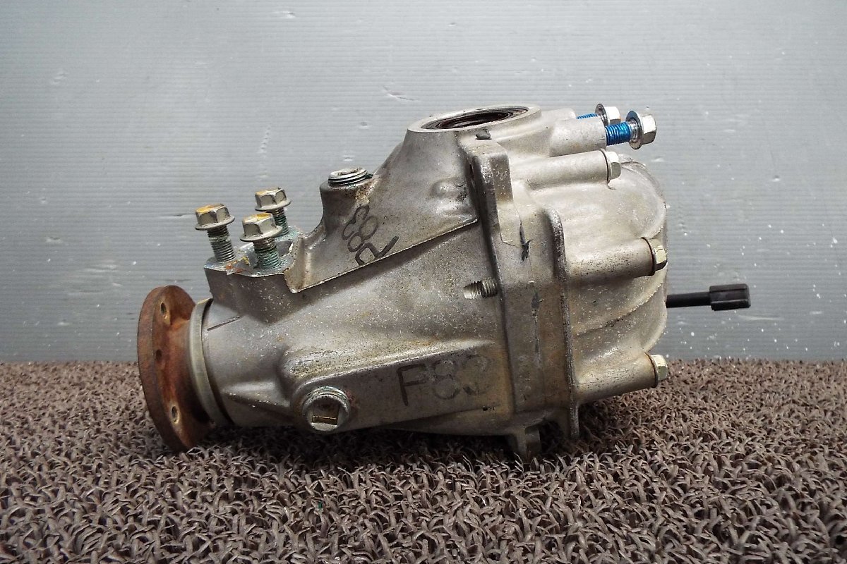 6599　スズキ キャリィ　DA63T　Fデフ　4WD DA63T スズキ キャリイ 後期型スズキ キャリイ(DA63T&frasl;DA65T型)グレード一覧・概要 修理編（スズキ