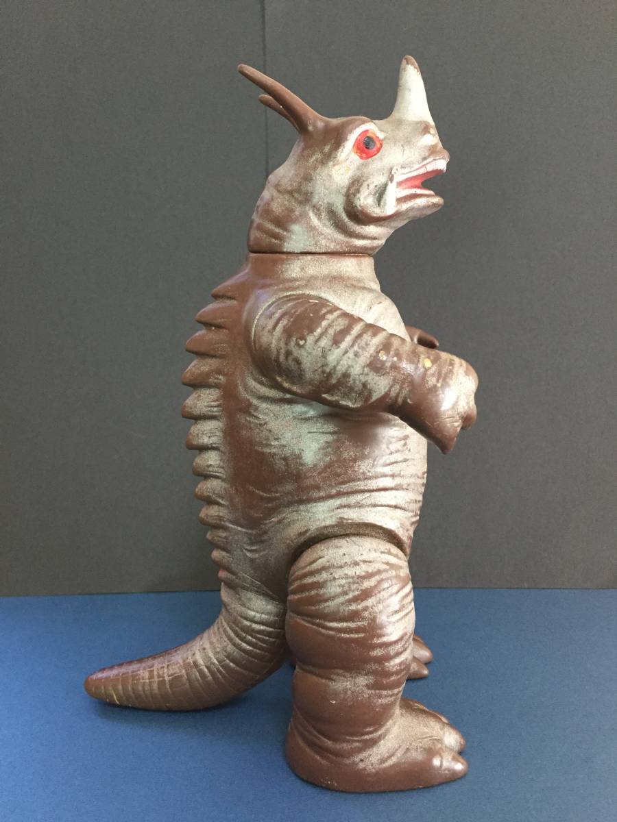 【レア】マルサン ネロンガ 約22.5cm ソフビフィギュア 日本製 円谷プロ ☆当時物 マルサン ネロンガ 約22.5cm ソフビフィギュア 日本製 円谷