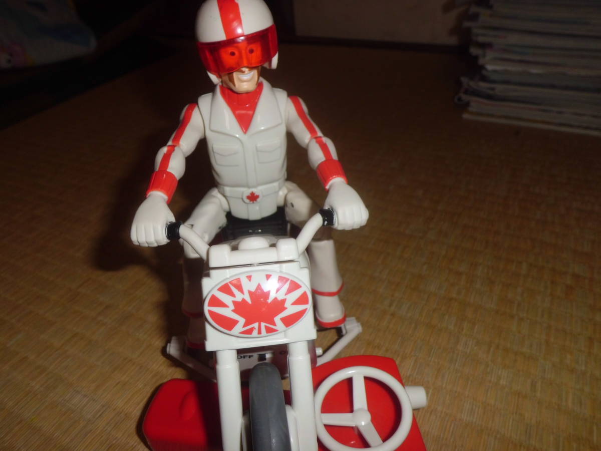 トイストーリー4 デュークカブーン ラジコン RC(トイ・ストーリー 