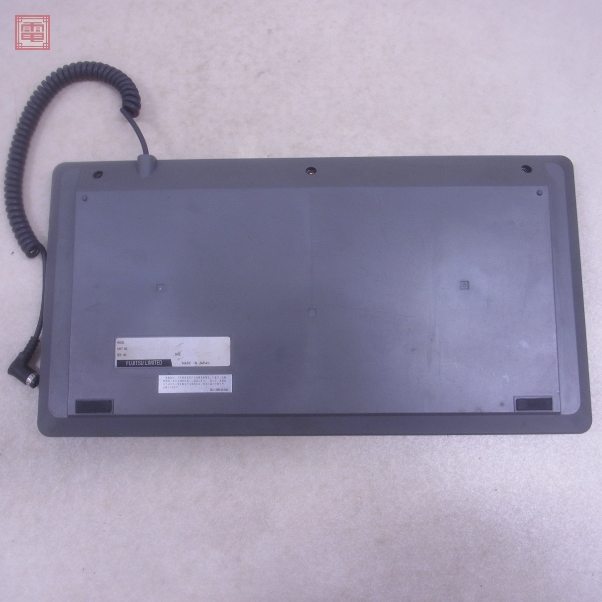 動作確認済 富士通 FMTOWNS JISキーボード FMT-KB101A FUJITSU 1円～【20