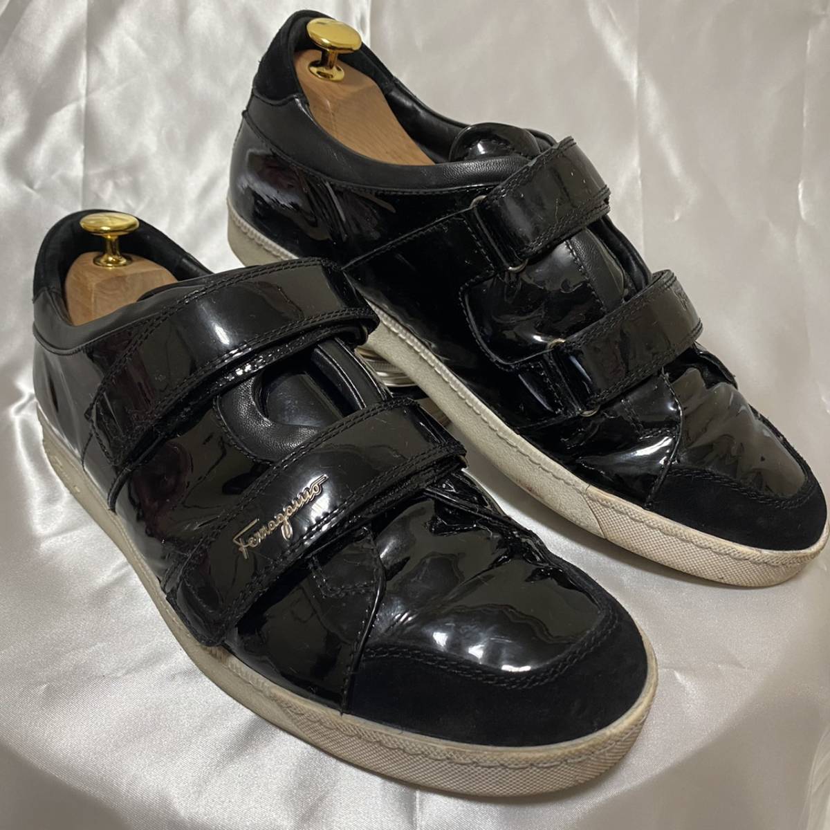 良品☆即決☆サルヴァトーレフェラガモ【Ferragamo】8 1/2 EE 26.5cm 