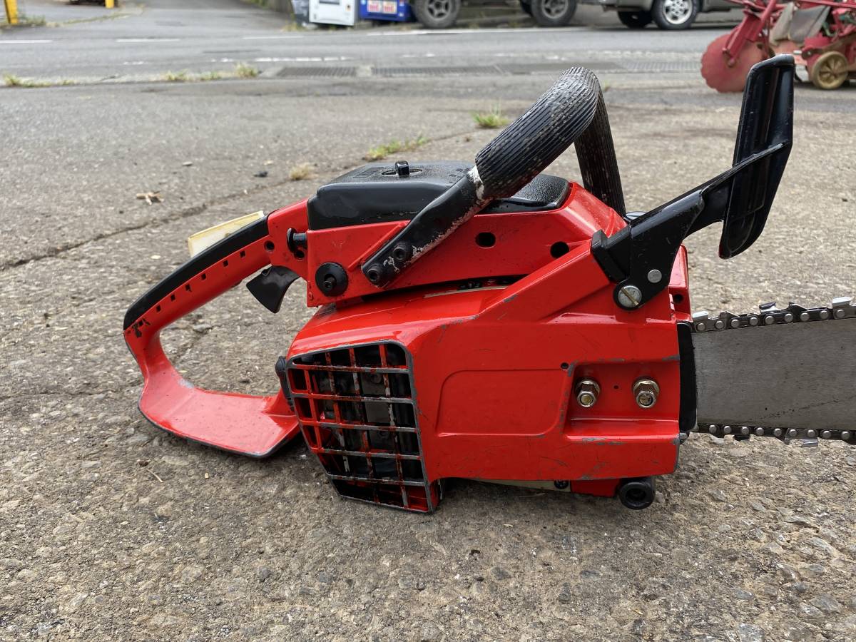 現物確認歓迎、初期不良やアフターケアも安心 整備済 35cc 新ダイワ チェンソー　 E352　バーサイズ410mm 現物確認歓迎、初期不良やアフターケアも安心 整備済 35cc 新ダイワ