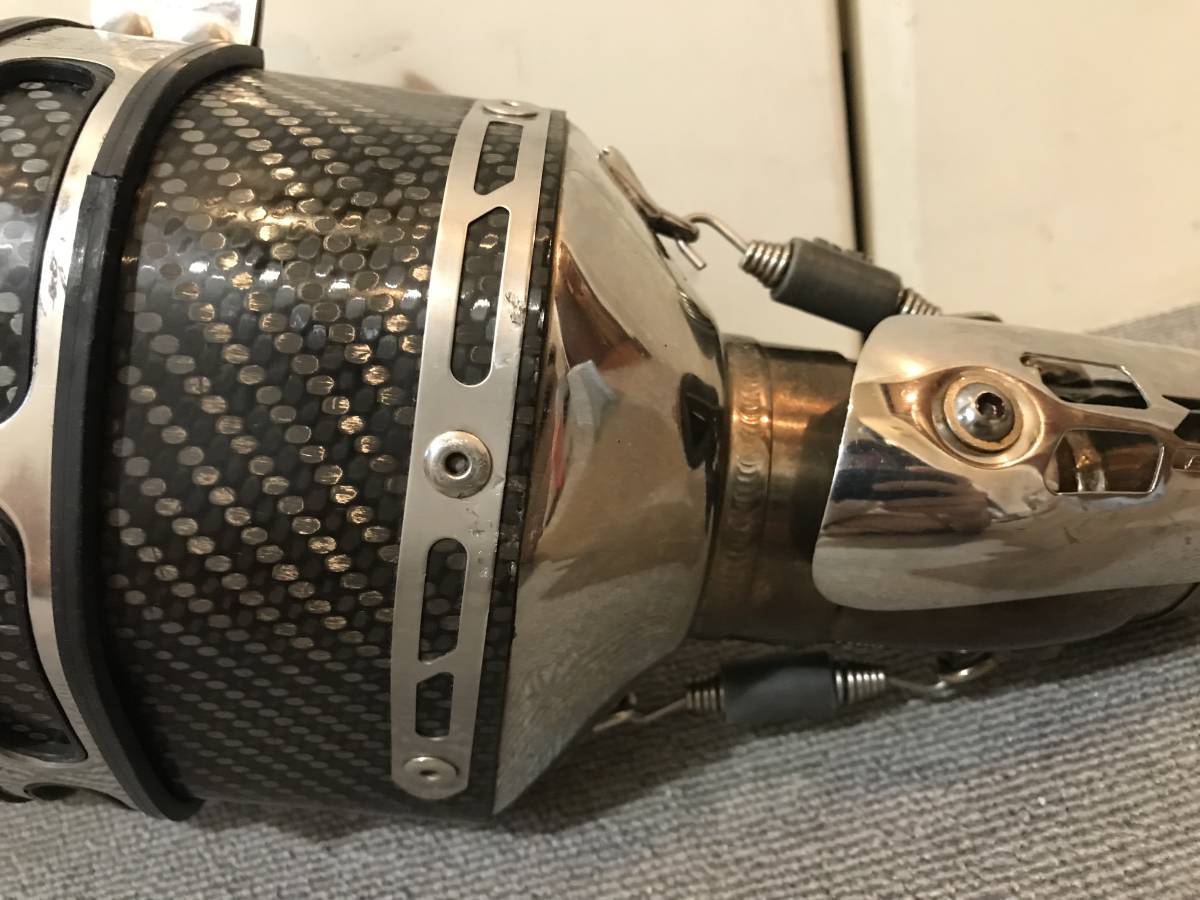 管理番号00962 ヨシムラ US GSX-R1000 L2-L6 カーボン スリップオン 