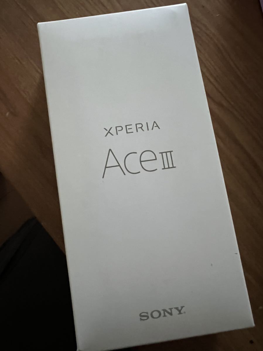 Xperia ACE III SIMフリー ワイモバイル　ブルー