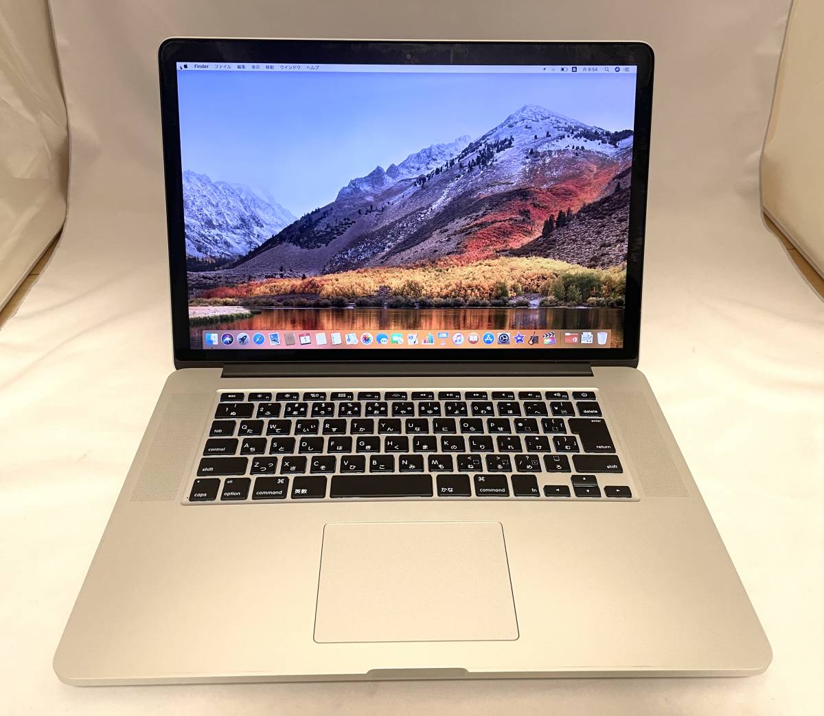 Pro MacBook Apple 15-inch Retinaディスプレイ Mid com: MJLQ2J⁄A 