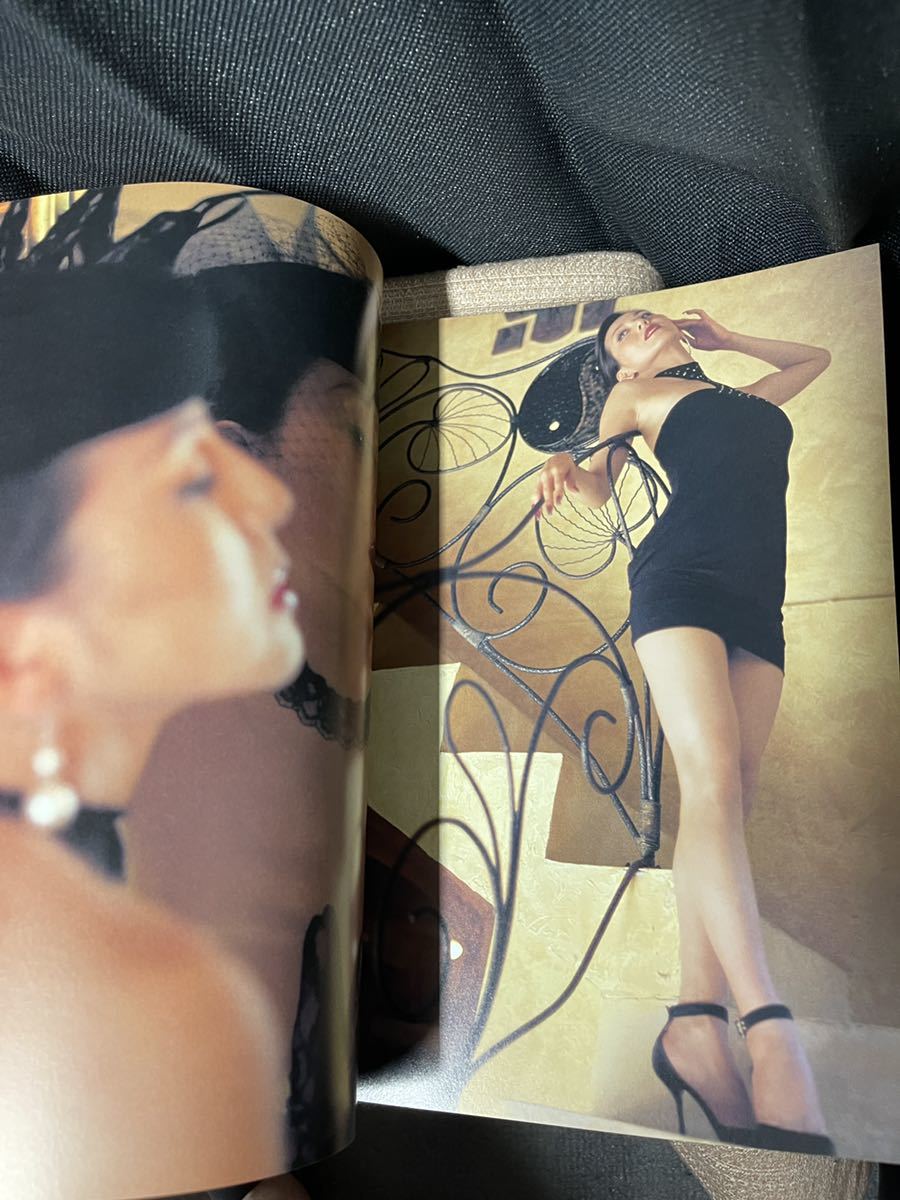 杉本彩 写真集 裸の貴婦人 杉本彩 売買されたオークション情報 Yahooの商品情報をアーカイブ公開 オークファン Aucfan Com