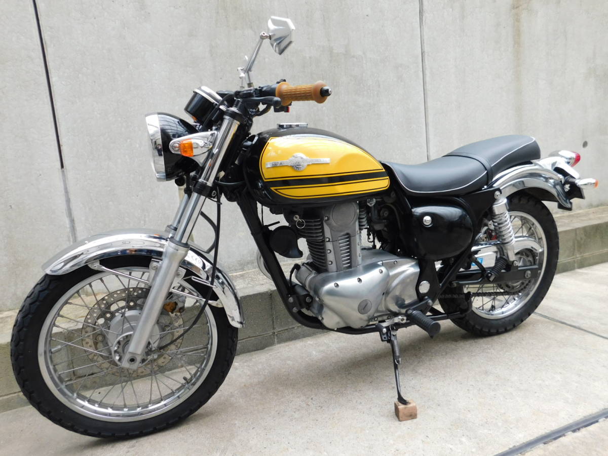 ☆Kawasakiエストレア250.BJ250A型☆プラグやオイル・エレメントなど