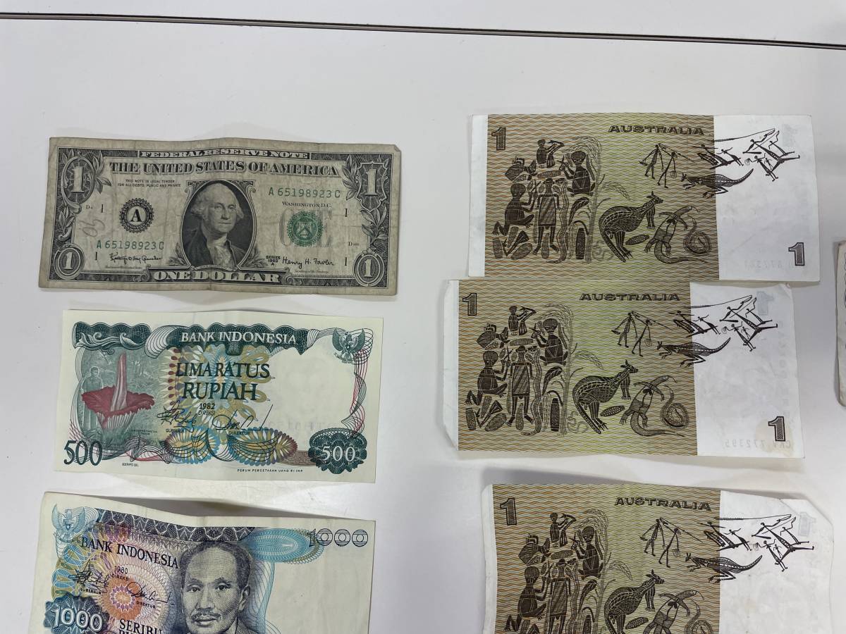 W0407-119 6700 【1円スタート】 コイン 海外 アメリカ 香港 イギリス インドネシア など 硬貨 3159g まとめ