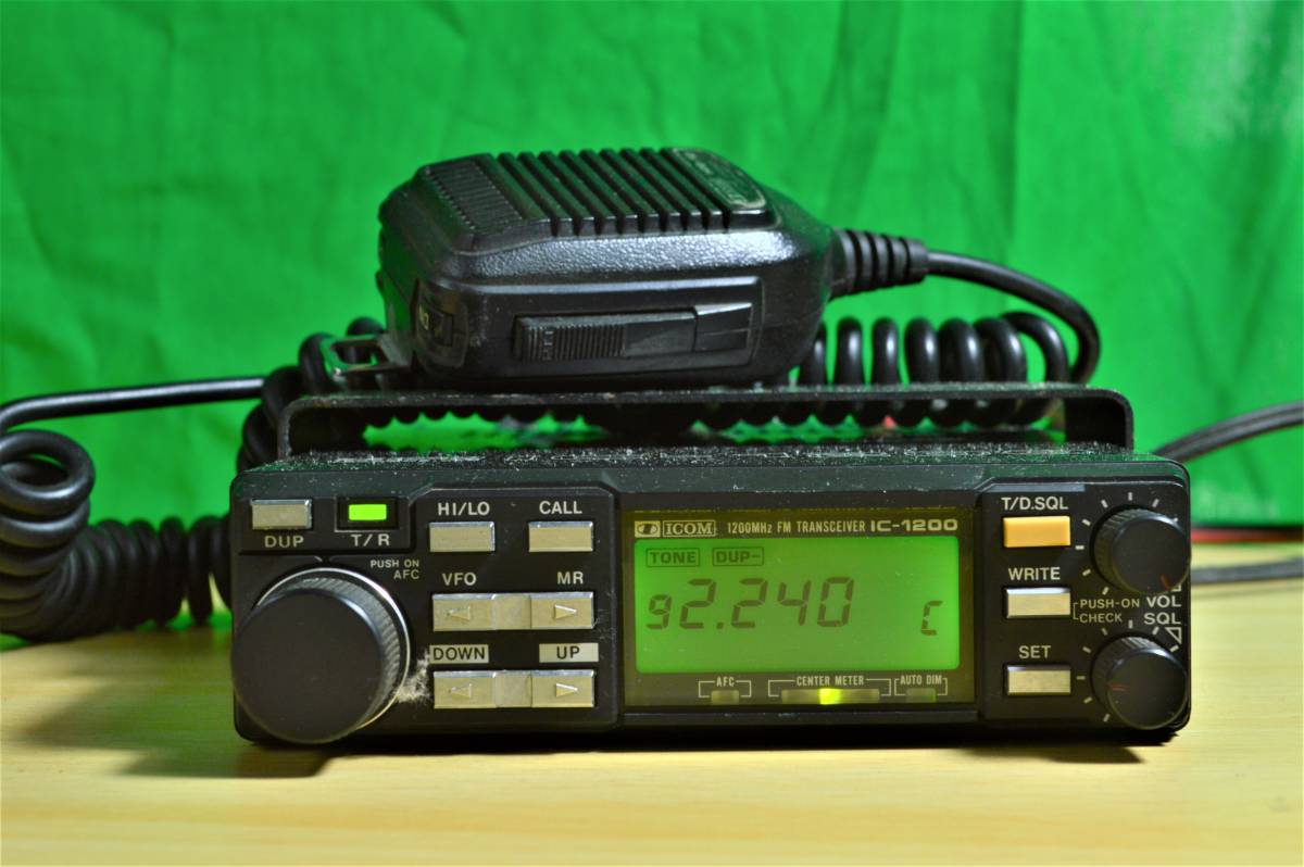 ICOM TV-1200 その他 アマチュア無線 ビンテージ ICOM IC-1200 1200MHz(1.2GHz)モービル