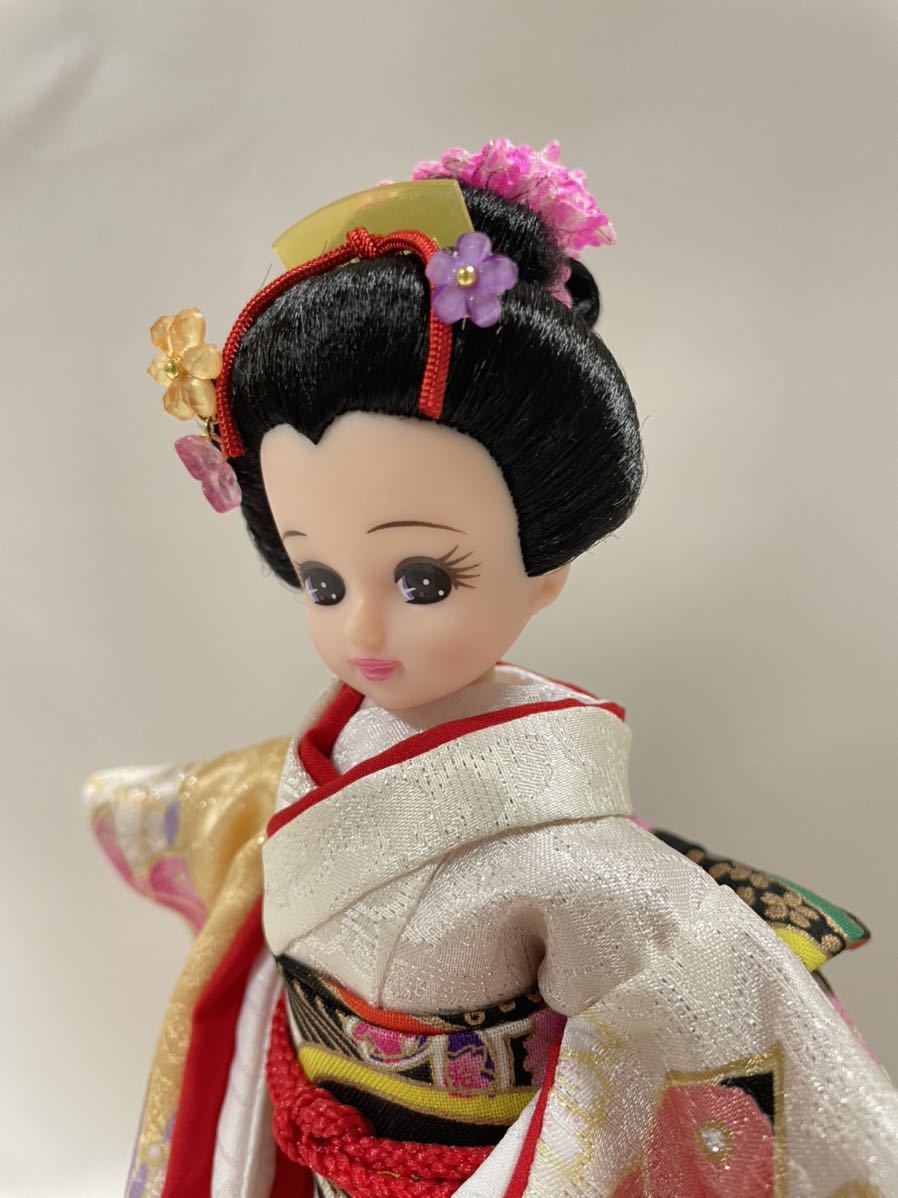 リカちゃん　日本髪風　本体のみ　☆リユース　ハンドメイド　お着物に♡ ☆雅☆ リカちゃん リメイク 日本髪 / 着物 蝶 - Yahoo!オークション