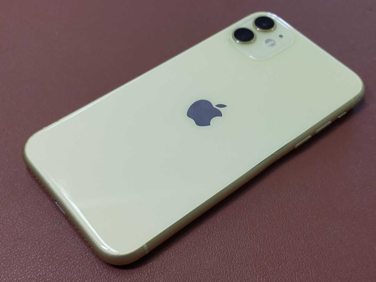 Apple iPhone 11 ホワイト 64GB 画面割れ 箱・イヤホン付き Apple