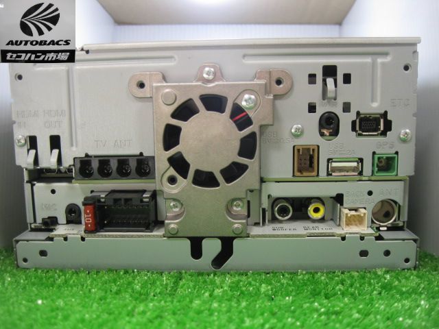 カロッツェリア AVIC-RL810 8インチ 楽ナビ 『中古品』 【公式通販】