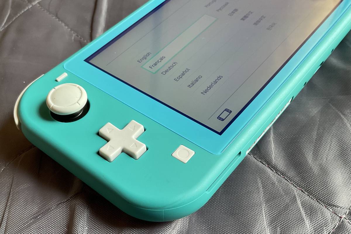 Nintendo Switch Lite Turquoise 任天堂 ニンテンドースイッチ ライト