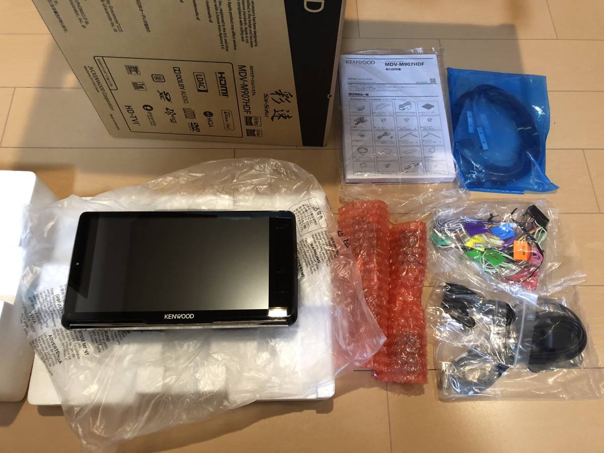 KENWOOD ケンウッド カーナビ 彩速 ナビ 9型 MDV - M907HDF 展示 使用