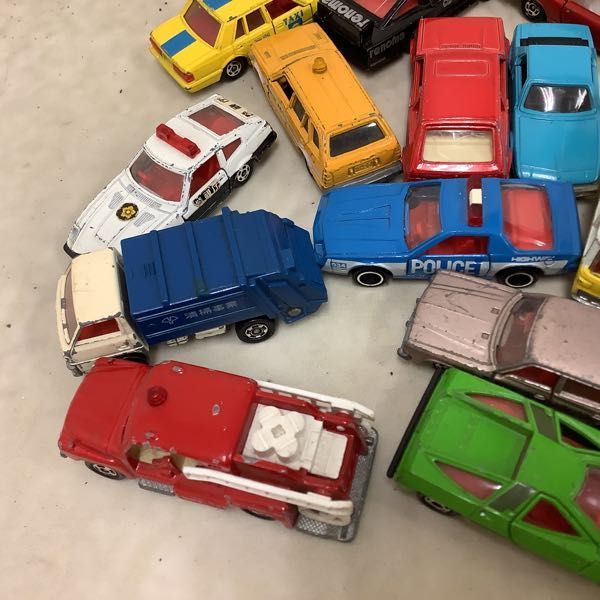 いすゞ 1円〜 トミカ 訳あり 1800XE 117クーペ 0 - 1 ポルシェ トミカリミテッド TOMY 黒箱&frasl;日本製 クーペ1800XE 日本製 ★メッキ仕様激レアモデル