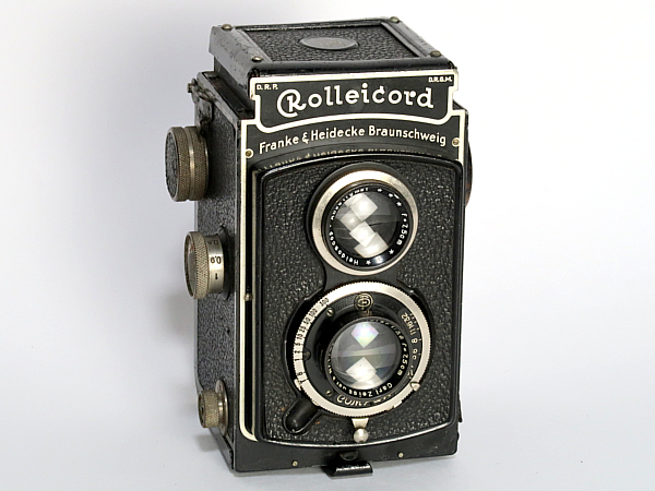 Rollei I Rolleicord／小型軽量でも描写は本物！サンライズカメラ公式