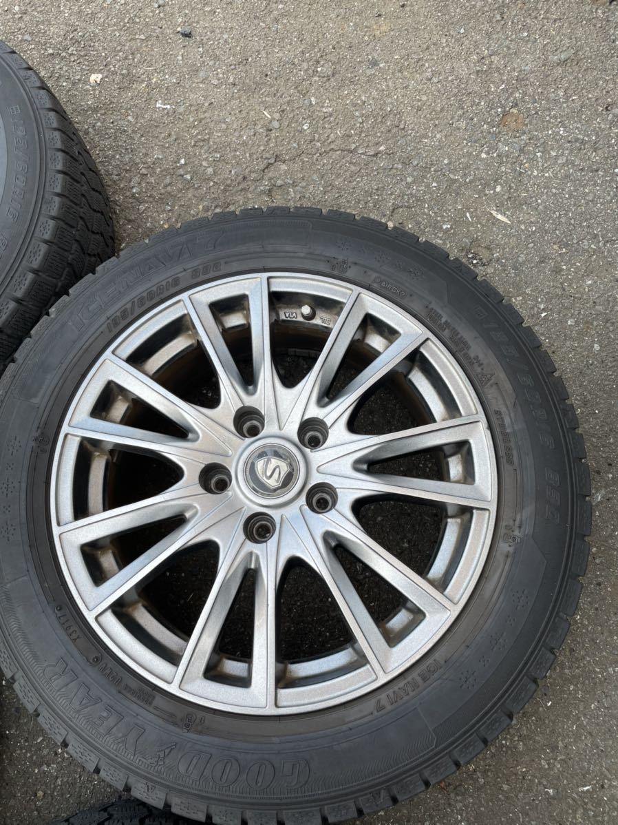 セレナ☆195/60R16 アイスナビ7 GOOD YEAR 2017年 スタッドレスセット 