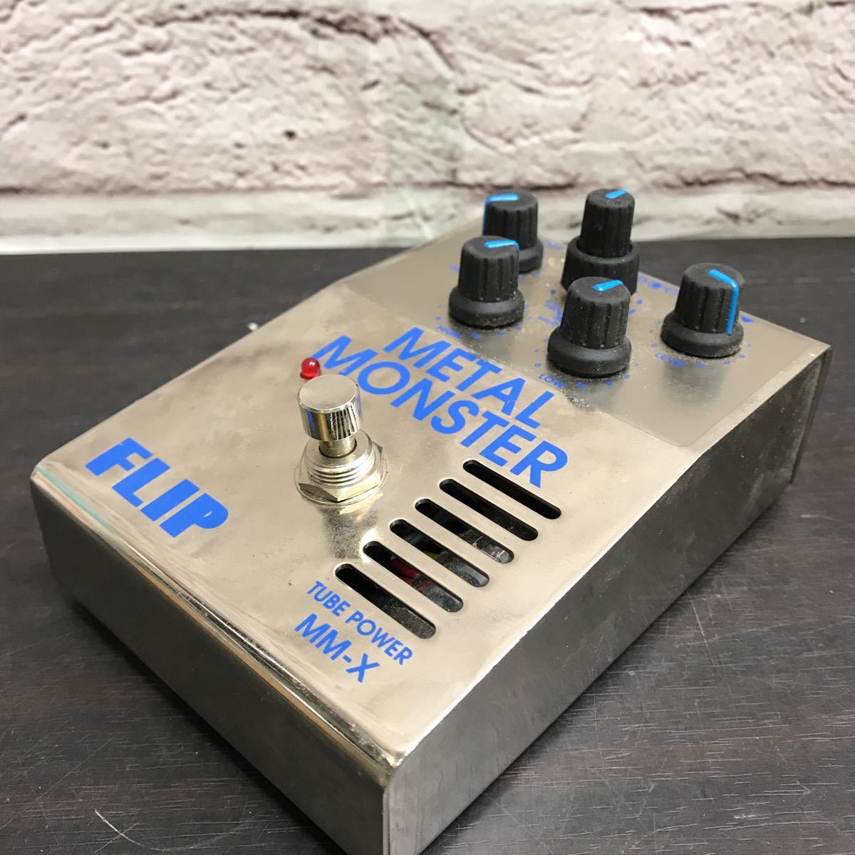 Guyatone Tube Pedal FLIP Bass Driver Vintage Effects Valve Flip