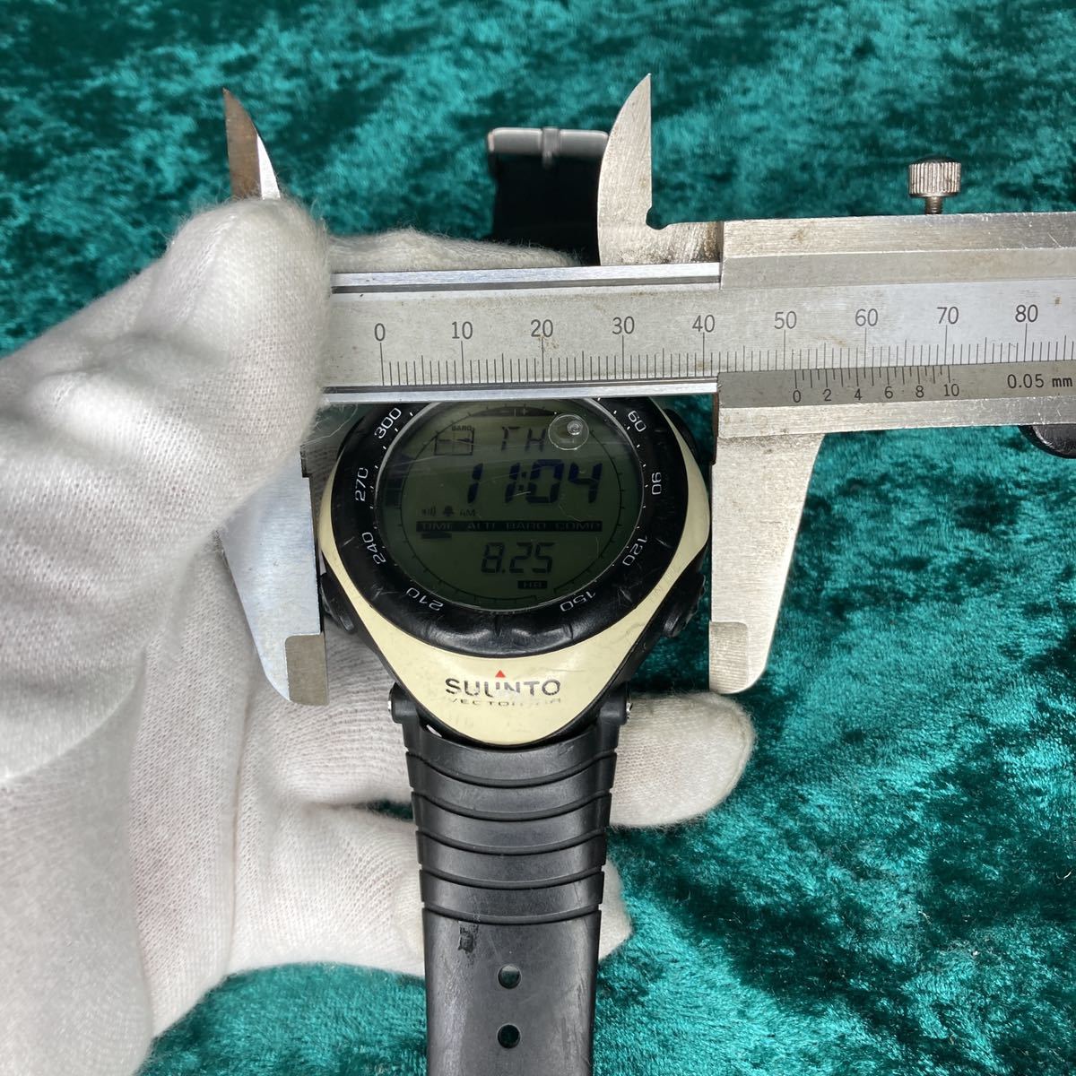 ☆ビンテージ☆ SUUNTO スント VECTOR ベクター 腕時計 アウトドア  