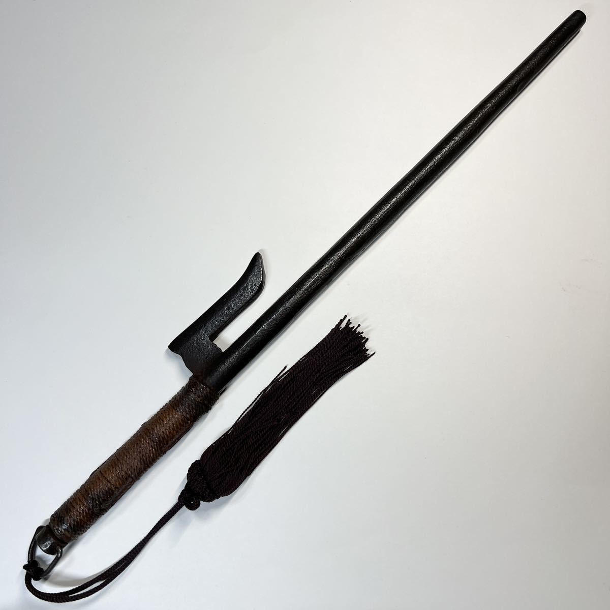高品質，新品】 T2468 武具 時代物 刀装具 鉄地 六角十手 長さ