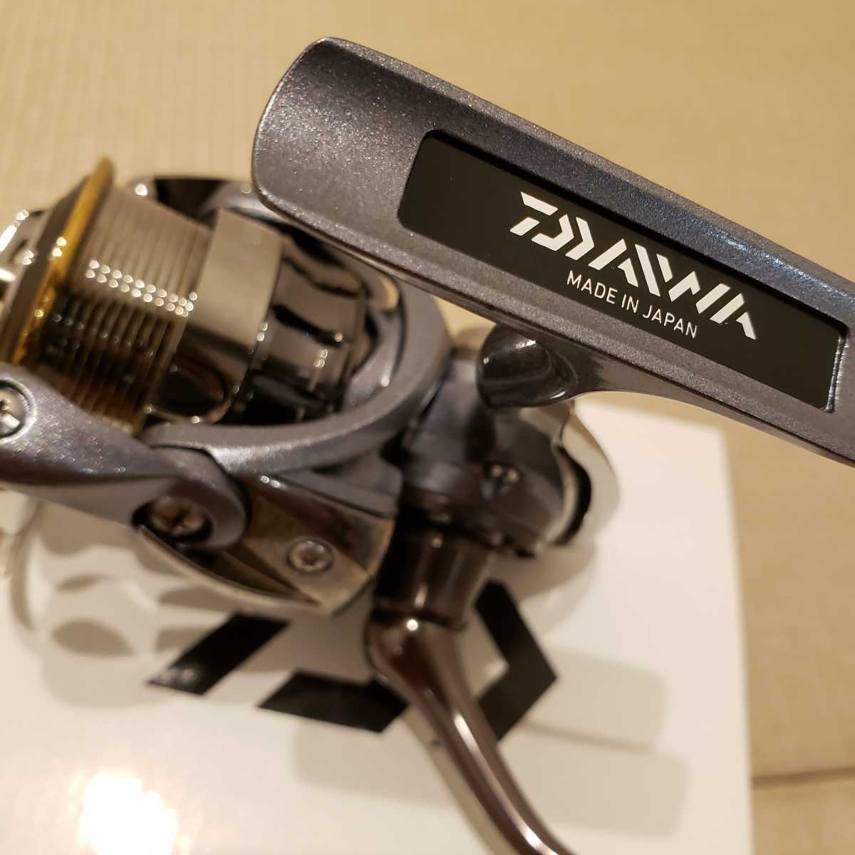 送料無料【美品 ダイワ 15 ルビアス 2004(Daiwa 15 LUVIAS 2004