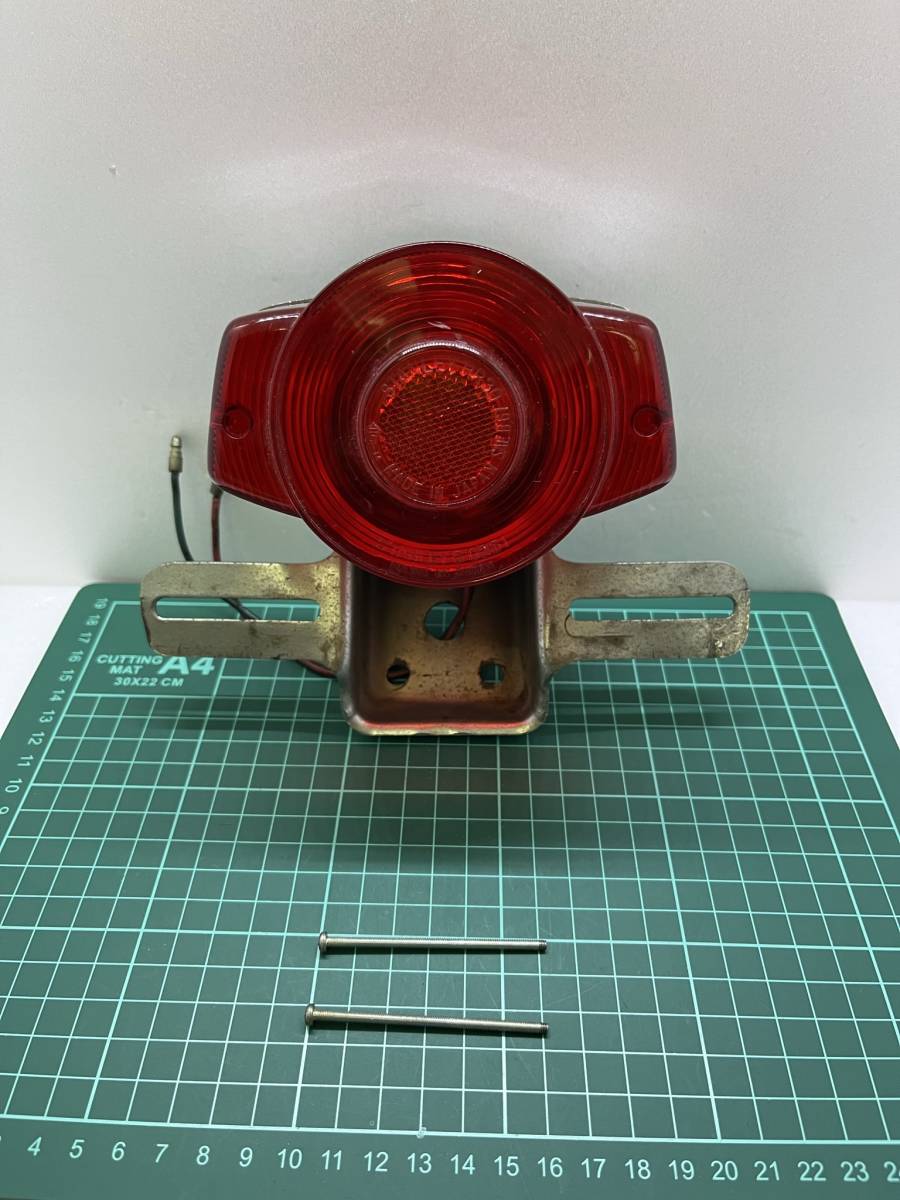 カワサキ W1SA用 テールステー ナンバーステー 中古 動く