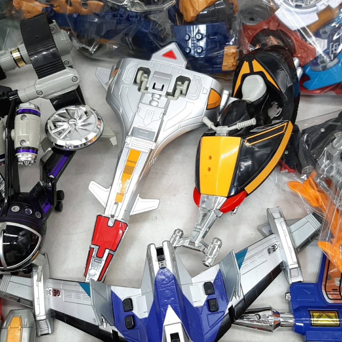 2026年最新Yahoo!オークション おもちゃの中古品・新品・未 -戦隊 戦隊ヒーローおもちゃセットまとめ売り 公式通販 - [ニンジャレッド プラヒーロー 戦隊ヒーローシリーズ 戦隊ヒーローの中古品 -おもちゃ 4箱セット Yahoo!オークション まとめ ロボ 戦隊ヒーロー｜トレファクONLINE