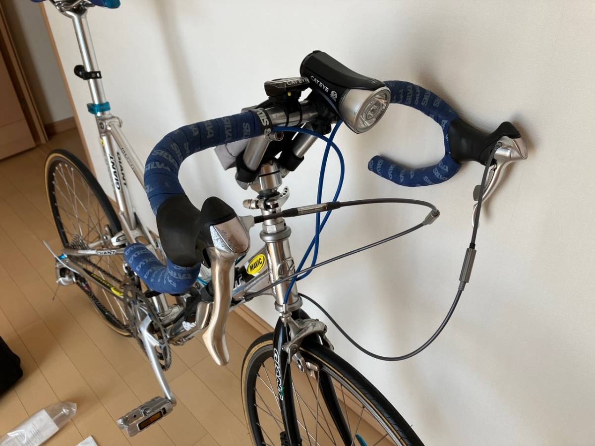 SALEセール Giant MR4 ミニベロ 折りたたみ自転車 ミニ空気入れ付き