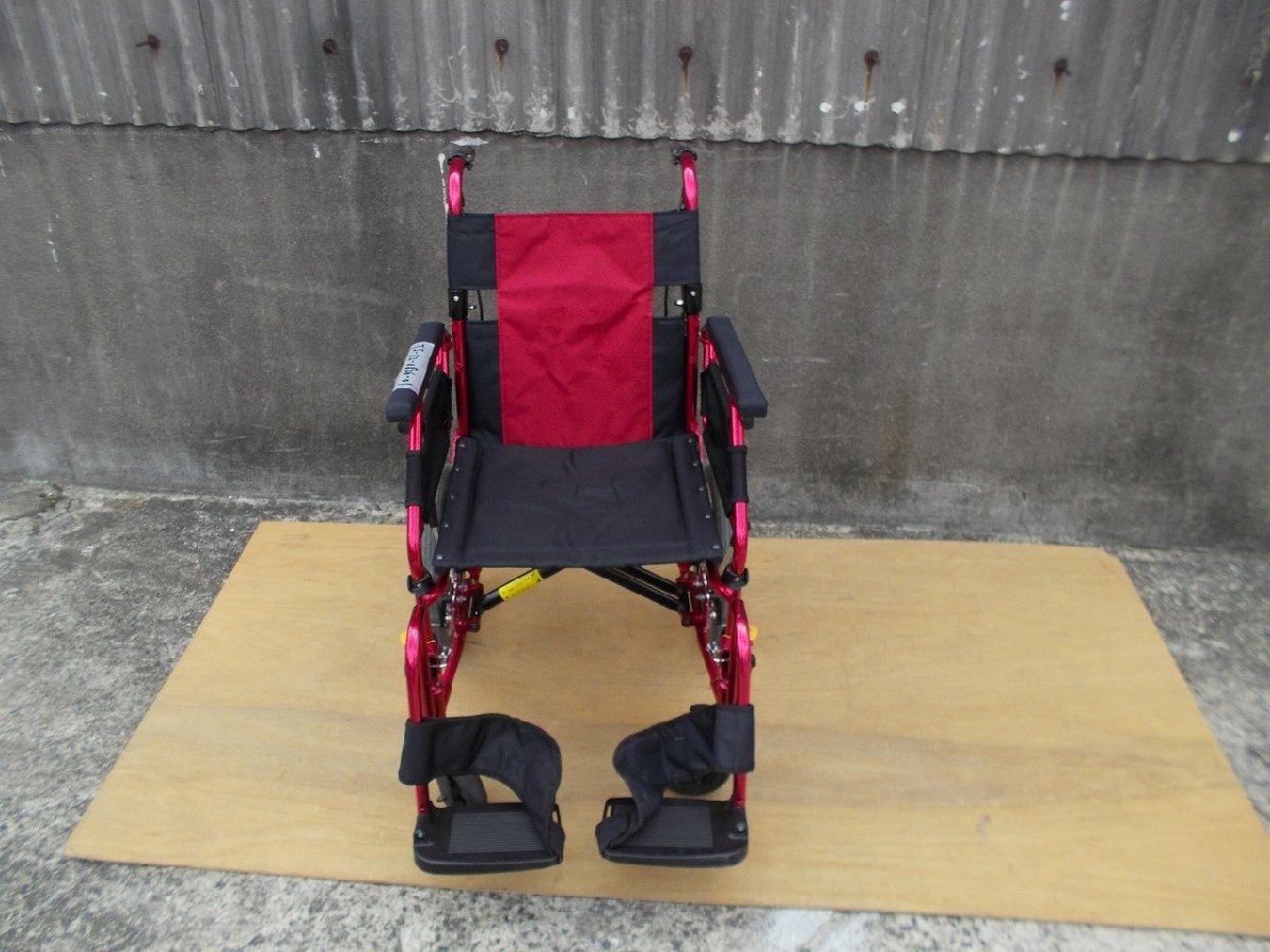 MiKi⁄ミキ ミキ 自走式軽量車椅子 リクライニング介助式車椅子 介助式軽量