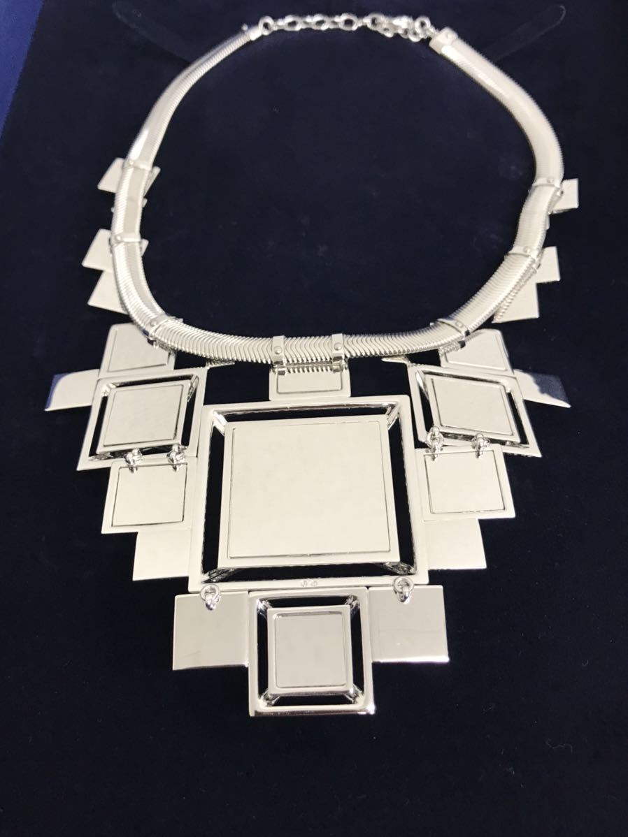 スワロフスキー SWAROVSKI ネックレス 追跡送料関税込 ペンダント スワン (SWAROVSKI Yahoo!オークション | スター 1000円スタート希少品Swarovski クリア Swan -「スワロフスキー」(アンティーク、コレクション ブルー スワロフスキーのネックレスは半額以下！セールで注目の高級