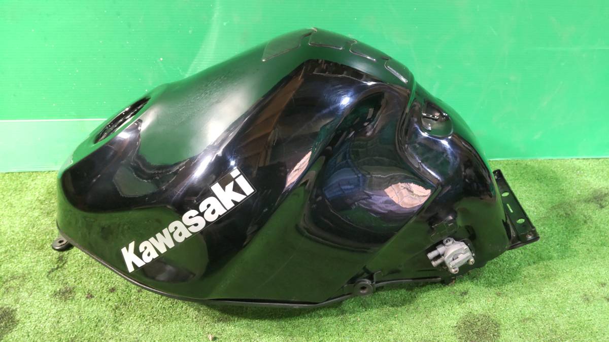 カワサキ ZZR1100 C ガソリン タンク フューエル コック センサー 燃料