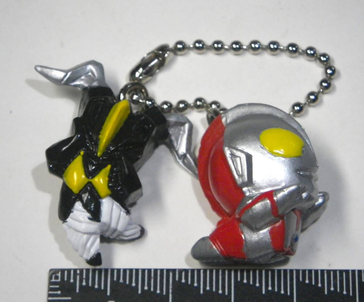 チェーンストラップ ウルトラマン ゼットン 初代ウルトラマン 