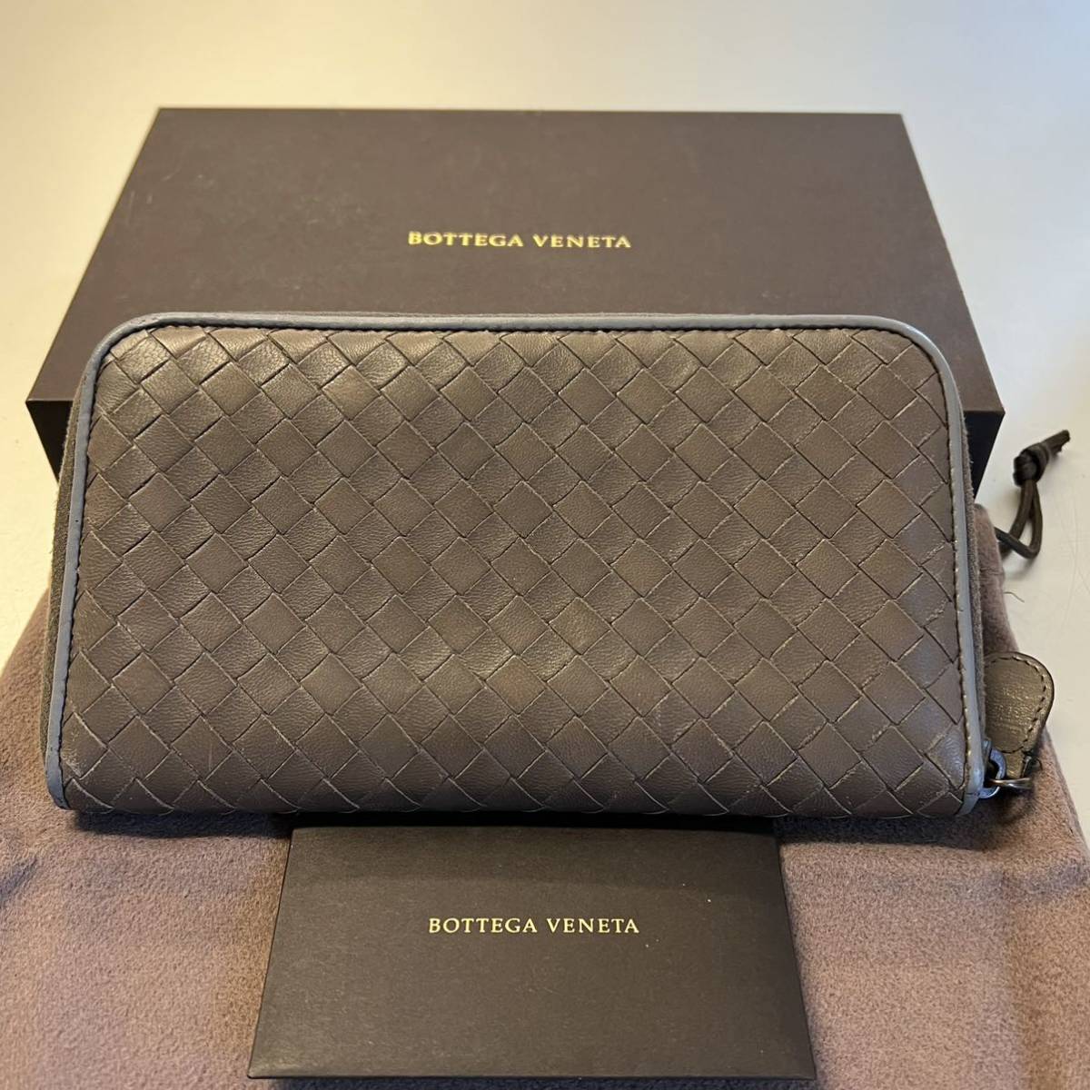 極美品！ ボッテガヴェネタ BOTTEGA VENETA 財布 長財布 イントレ