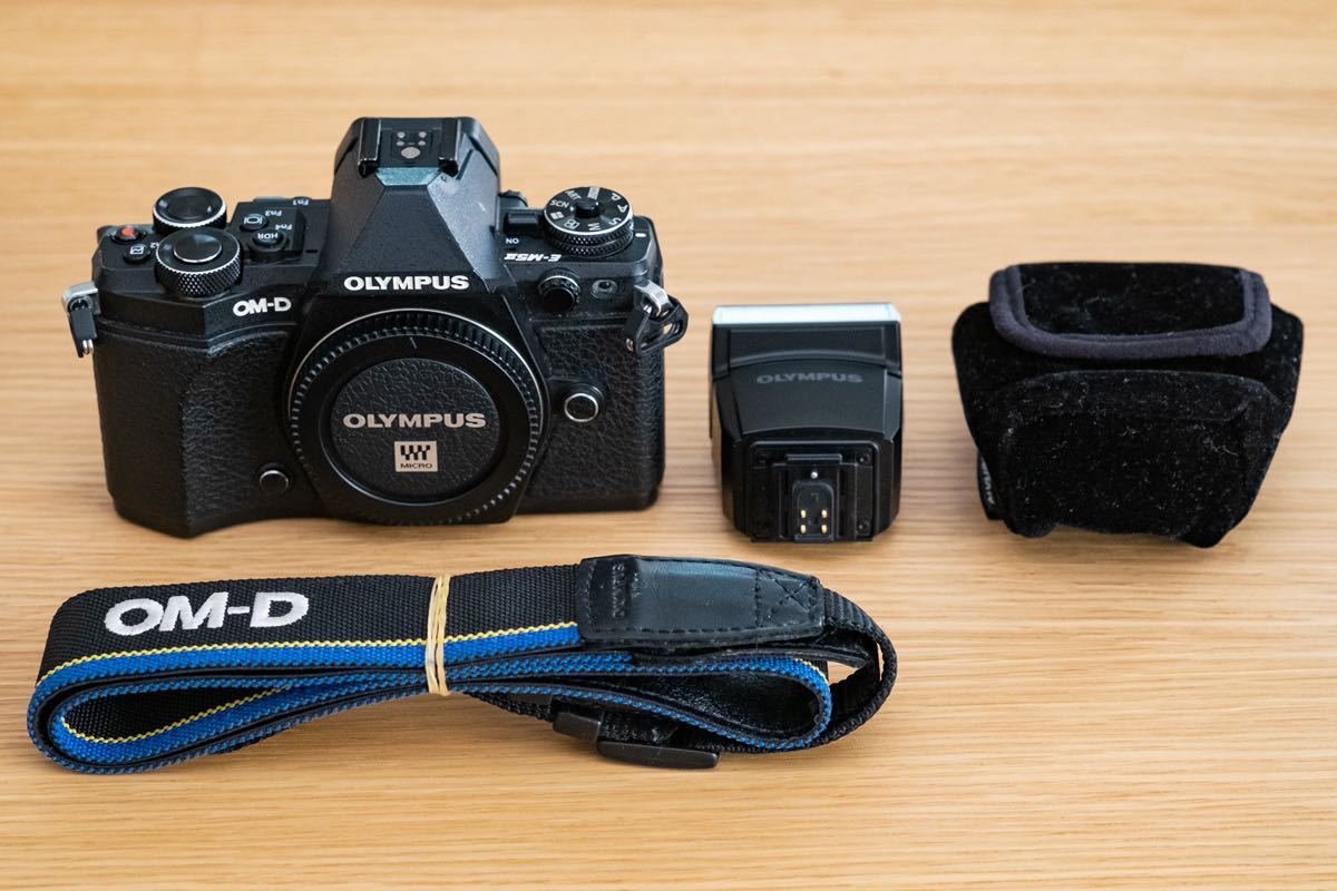 OLYMPUS OM-D E-M5 Mark Ⅱ付属品