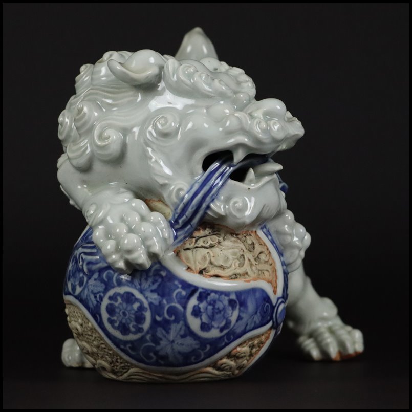 伝統工芸 平戸焼 三川内焼 古染付 玉獅子 唐獅子 陶人形 置物 縁起物