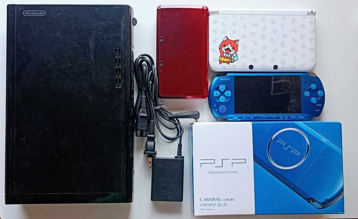【最新作，安い】 動作未確認 ジャンク ニンテンドー3DS LL ジバニャン PSP3000 バイブラントブルー 箱付 WiiU クロ まとめ(ニンテンドー3DS LL本体)｜売買されたオークション情報、yahooの商品情報をアーカイブ公開 ニンテンドー3DS LL本体