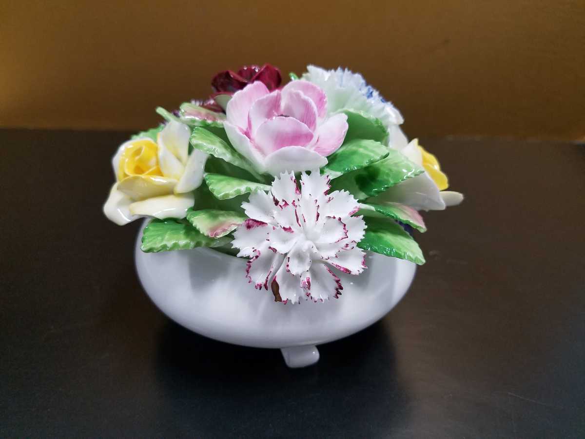 ロイヤルドルトン Royal Doulton 陶器 フラワーバスケット 直径10cm 