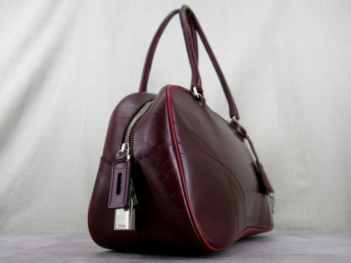 ○PRADA プラダ○カーフ レザー 本革○ボーリング バッグ○ボルドー 