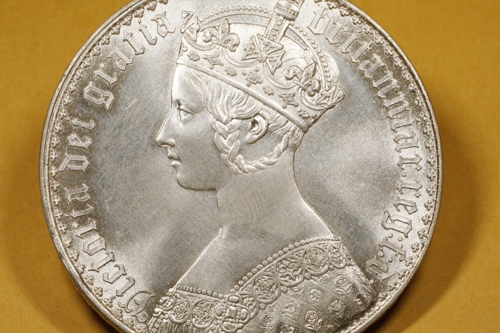 イギリス 1847年 ヴィクトリア ゴシック クラウン 銀貨 PCGS鑑定