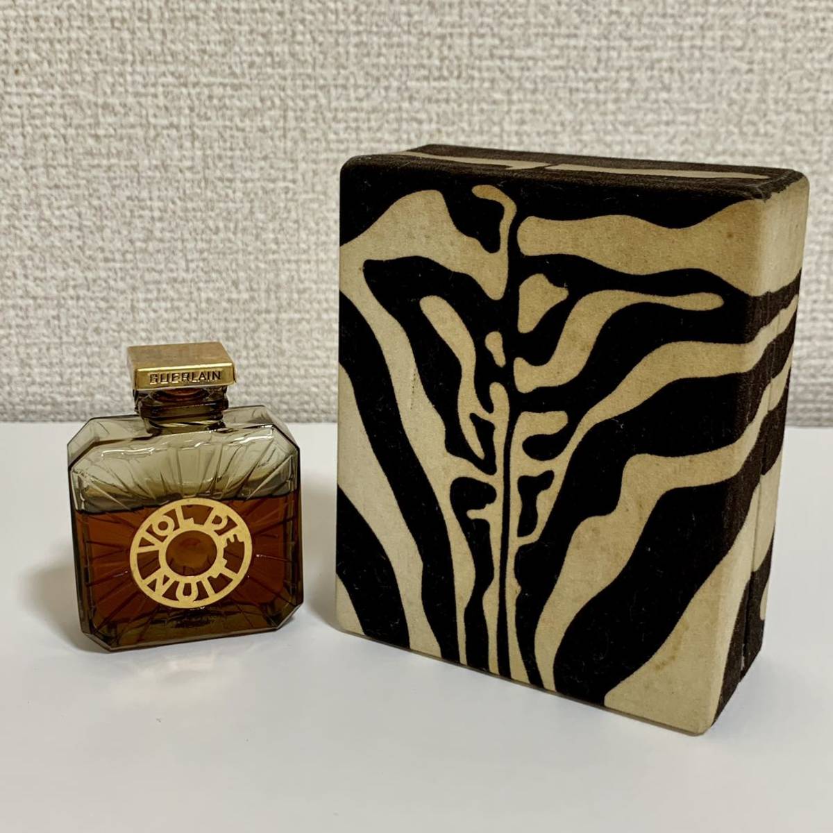 夜間飛行 - Vol de ゲラン – Guerlain GUERLAIN | Parfum deNuit