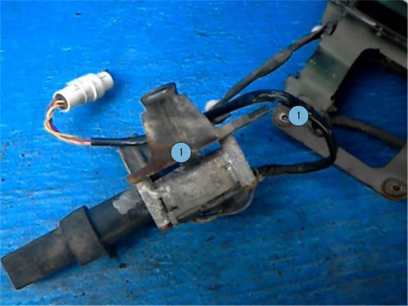マツダ純正 ヘッドライト 本体 右側 マツダ 純正 RX7 《 FC3S 》 右ヘッドライト P11300-22009727 2026年