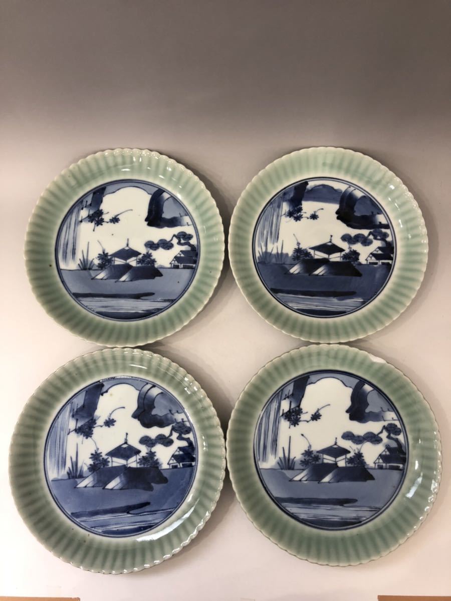 江戸時代 柿右衛門様式 古伊万里青磁染付楼閣山水図輪花中皿四客