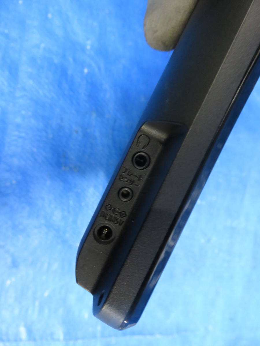 BY0588　パナソニック/GORILLA　7V型フルセグ地デジ/SSD/ポータブルナビゲーション/CN-SL711L/2012年製/台座付き