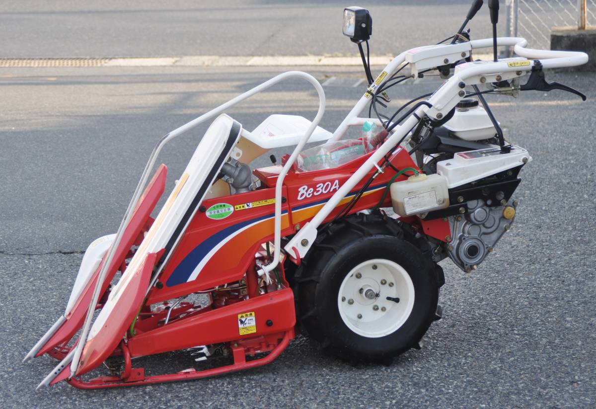 ☆鳥取 良品 ヤンマー稲刈り機 バインダー Be30A 1条刈 整備済み 西濃 
